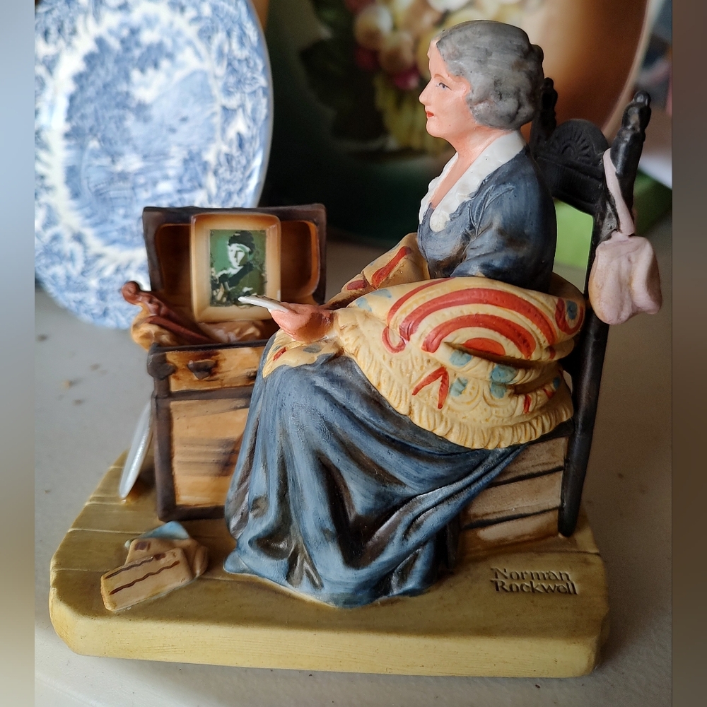 Norman Rockwell Figurine